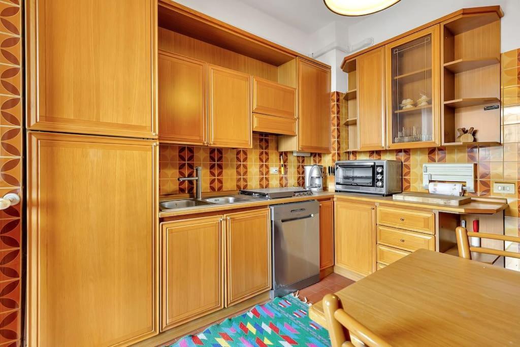 Alessia'S Flat - Sesto Apartment Sesto San Giovanni Luaran gambar